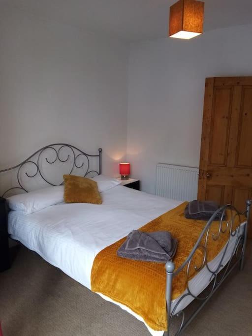 Bridge View Victorian Townhouse Central Aberystwyth Sleeps 6 Exterior foto